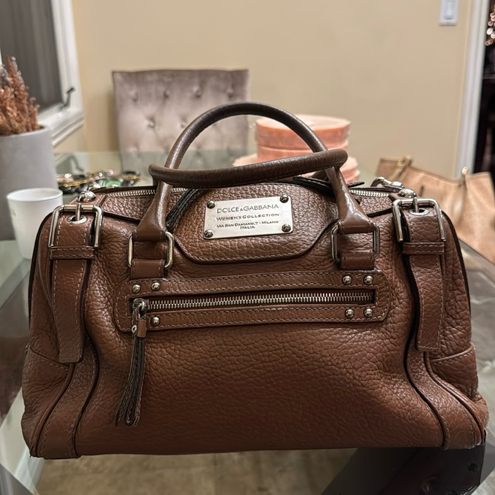 D&G brown tote